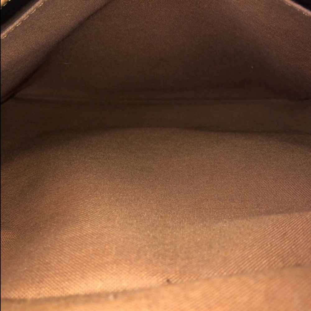 Authentic LOUIS VUITTON Saumur 35 Monogram Double Sided Messenger Bag - Picture 12 of 17